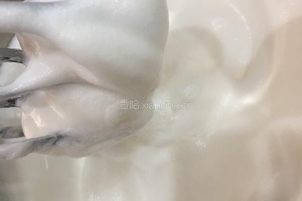戚风蛋糕(烤箱)的做法图解5