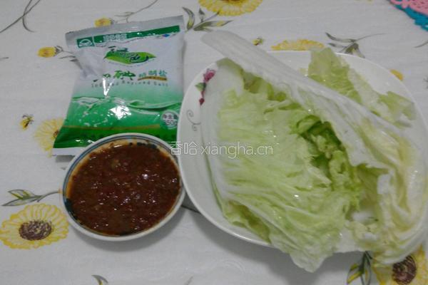 辣白菜的做法图解1