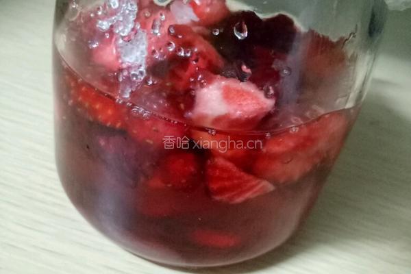 草莓果酱的做法图解3