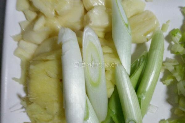 红烧肉炖土豆的做法图解4