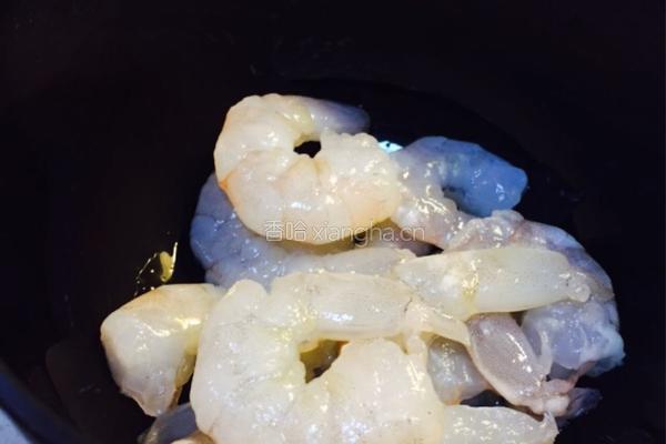 鲜虾粟米羹的做法图解4