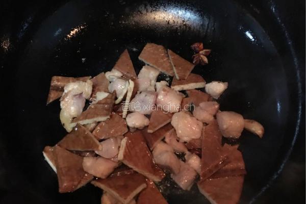 竹笋烧肉的做法图解7