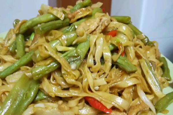 千儿妈厨房～豆角焖面（爸爸的味道）的做法图解2