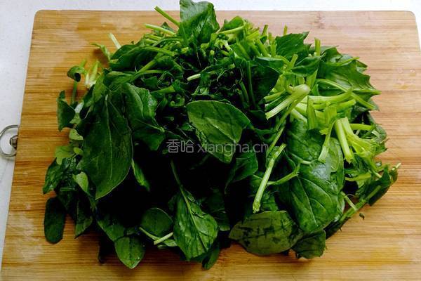 菠菜鸡蛋炖粉条的做法图解2