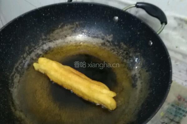 自制油条的做法图解3