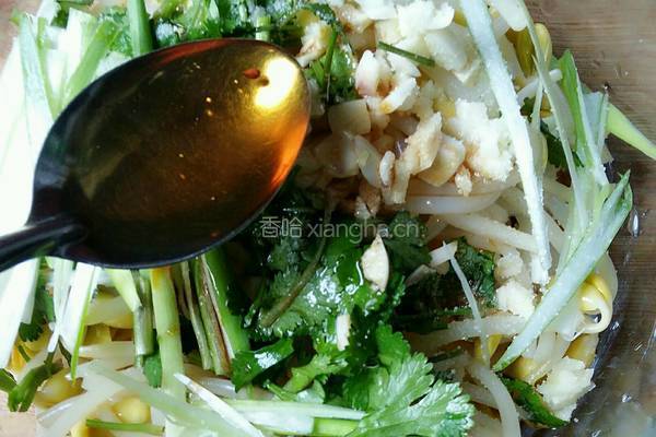 凉拌黄豆芽的做法图解6