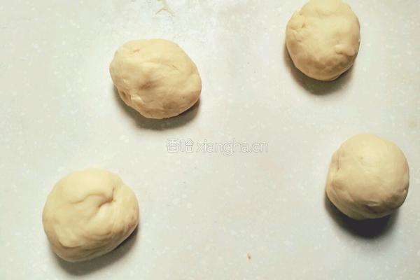 豆沙小面包的做法图解4