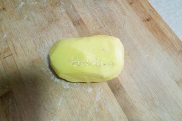 土豆泥虾球的做法图解1