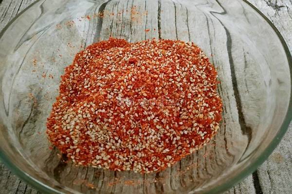自制辣椒油的做法图解2