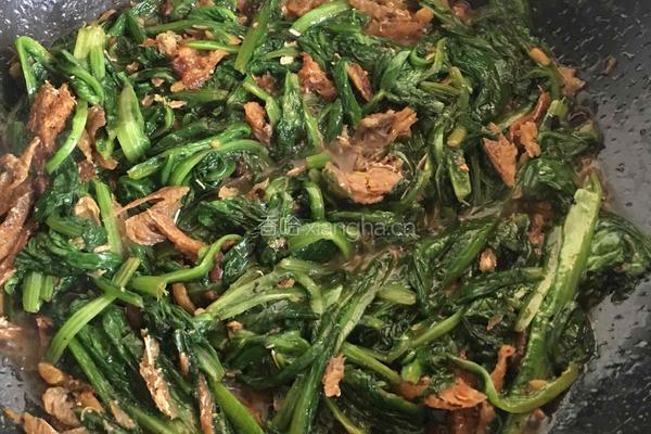豆豉鲮鱼油麦菜的做法图解8
