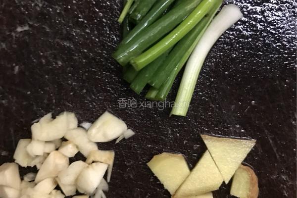 香葱局蟹的做法图解2