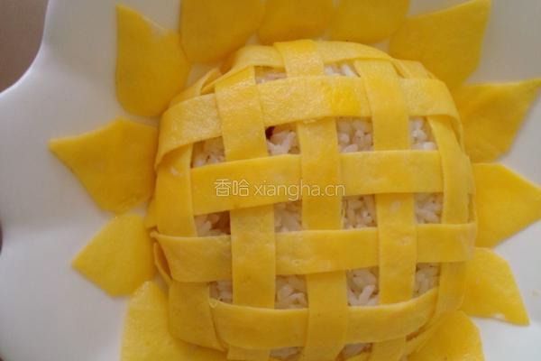 向日葵肉丁炒饭的做法图解10
