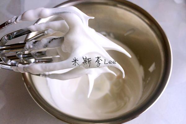 六寸戚风蛋糕（附脱模技巧）的做法图解9