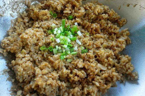 酱油炒饭的做法图解12
