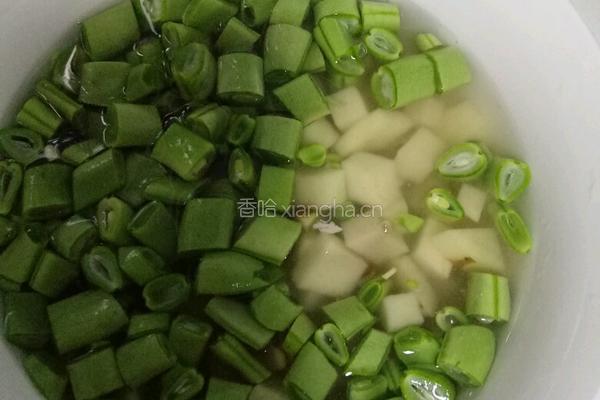 宁夏美食～牛肉调和的做法图解2