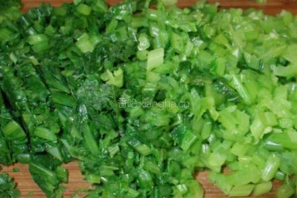 雪菜炒肉末的做法图解2