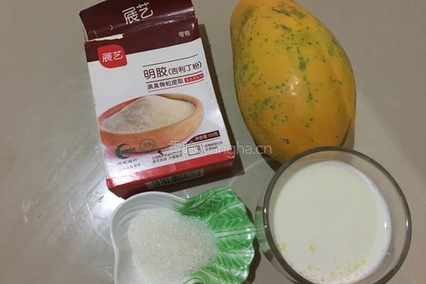 春风十里，不如木瓜牛奶冻的做法图解1