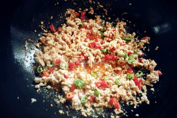 肉末炒泡豇豆的做法图解6