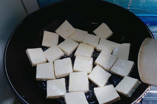 大葱烧豆腐的做法图解5