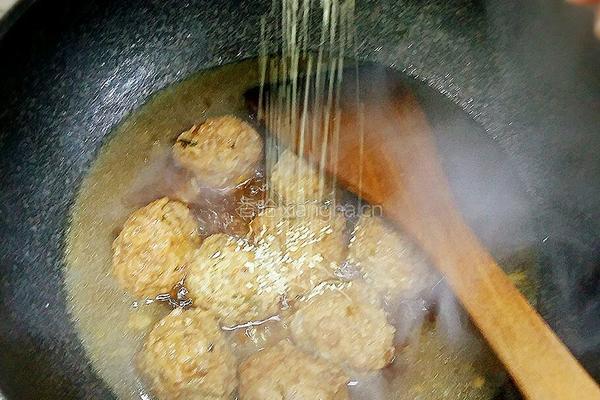 红烧糯米肉圆的做法图解10
