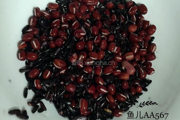 红小豆紫米粥的做法图解1