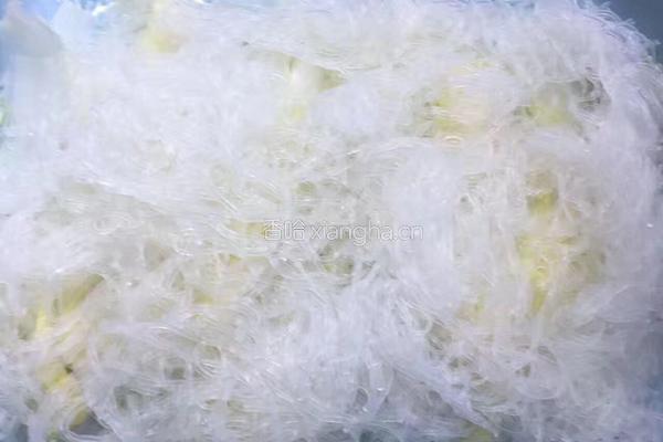 蒜蓉粉丝蒸娃娃菜的做法图解7