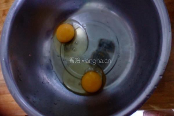 恐怖杯蛋糕的做法图解2