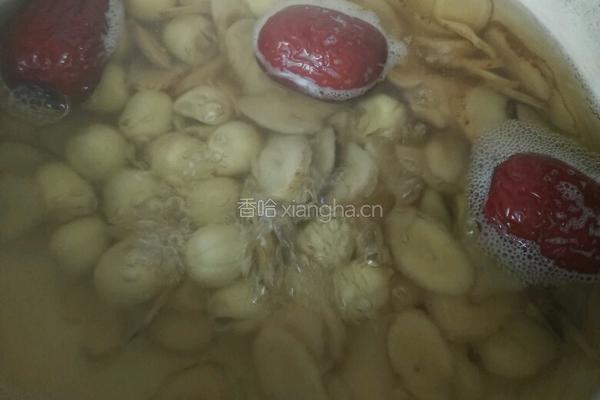 黄氏莲子红枣饮的做法图解4