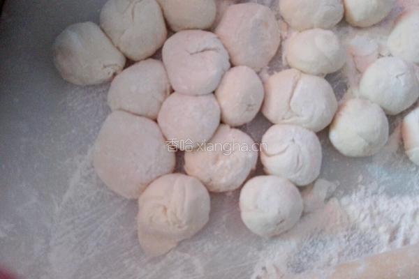 酸菜肉饺子的做法图解10