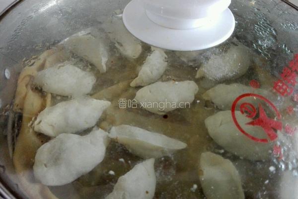 酸菜肉饺子的做法图解13