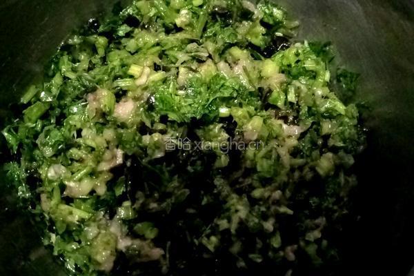 芹菜猪肉馅馄饨的做法图解4