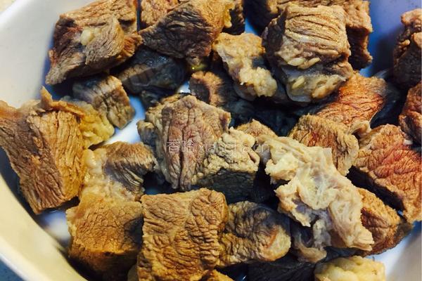 清炖牛肉汤的做法图解3