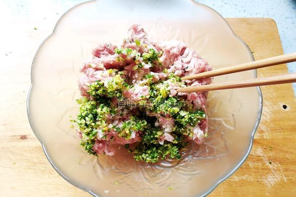 缸豆香菇木耳饺子馅的做法图解9