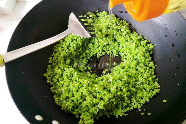 缸豆香菇木耳饺子馅的做法图解13