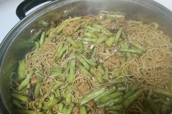 豆角蒸面条