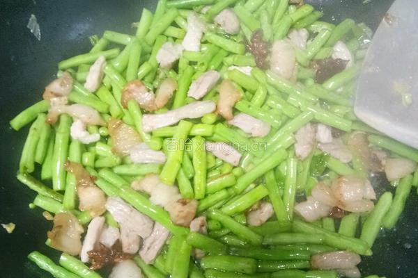豆角蒸面条的做法图解6