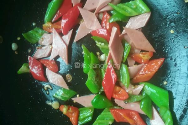 双椒火腿炒蛋的做法图解12