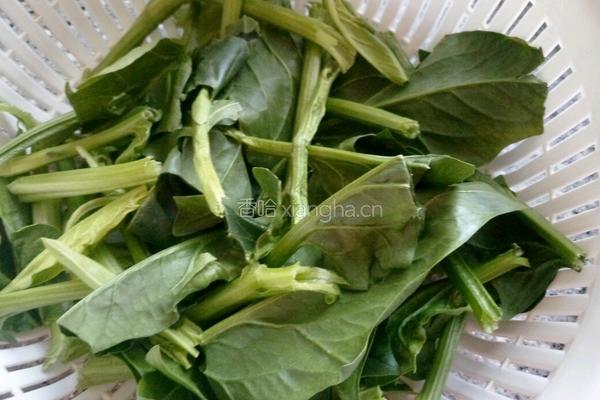 菠菜馒头的做法图解1