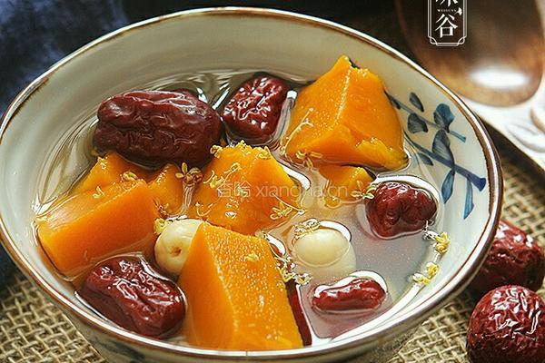 南瓜红枣莲子甜汤的做法图解6