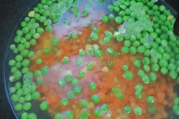 红蓝黄炒饭的做法图解2