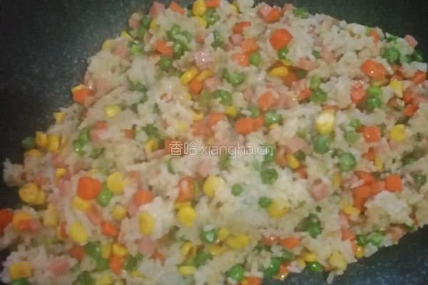 红蓝黄炒饭的做法图解7