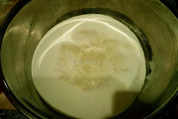 蝴蝶馒头的做法图解3