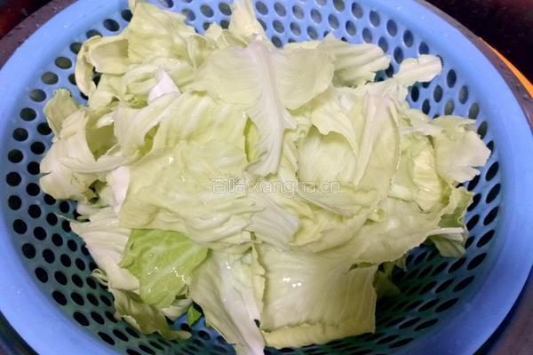 糖醋白菜的做法图解2