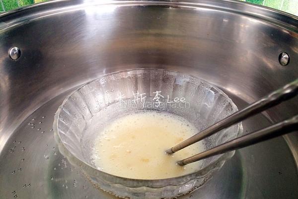草莓慕斯蛋糕的做法图解5