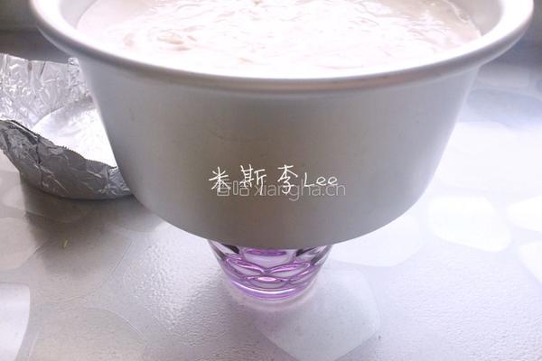 草莓慕斯蛋糕的做法图解17