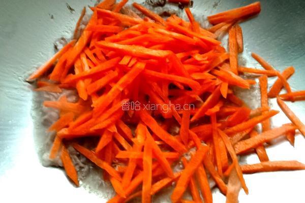 小瓜胡萝卜炒肉丝的做法图解5