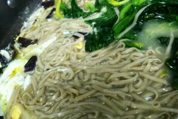 菠菜鸡蛋汤面的做法图解9