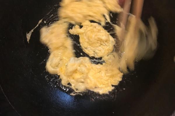 家常蛋炒饭的做法图解1