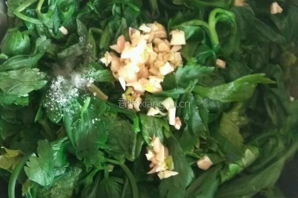 拌香芹叶的做法图解5