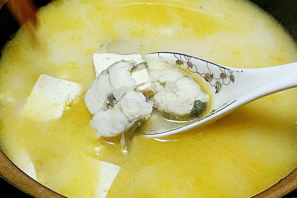鳕鱼豆腐汤的做法图解12